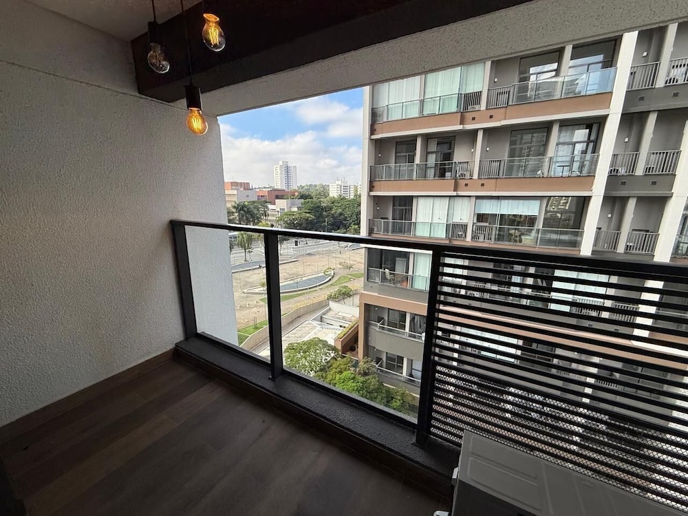 Haus Mitre Residences