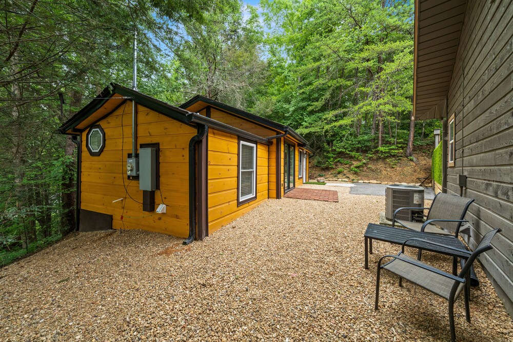 Oasis Tennessee