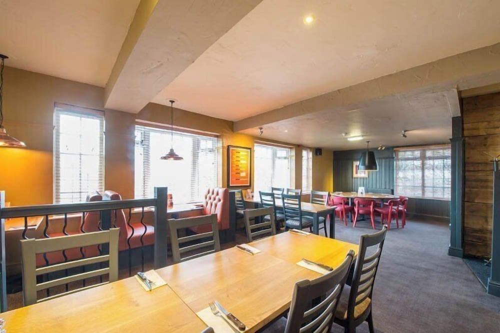 Premier Inn Rotherham East - M18/M1, photo 10
