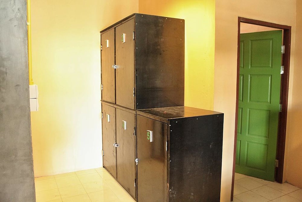 Phangan Guest House - Hostel