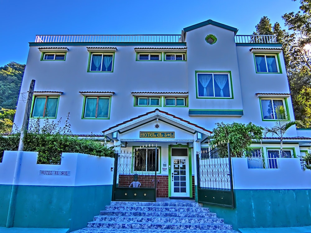 Hotel El Sol