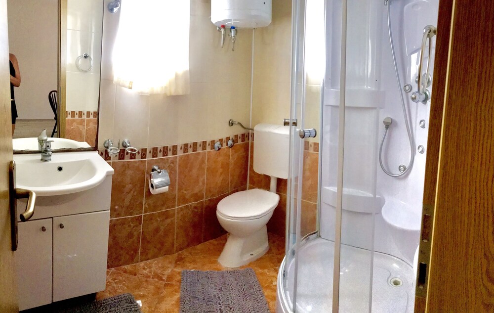 Photo 27