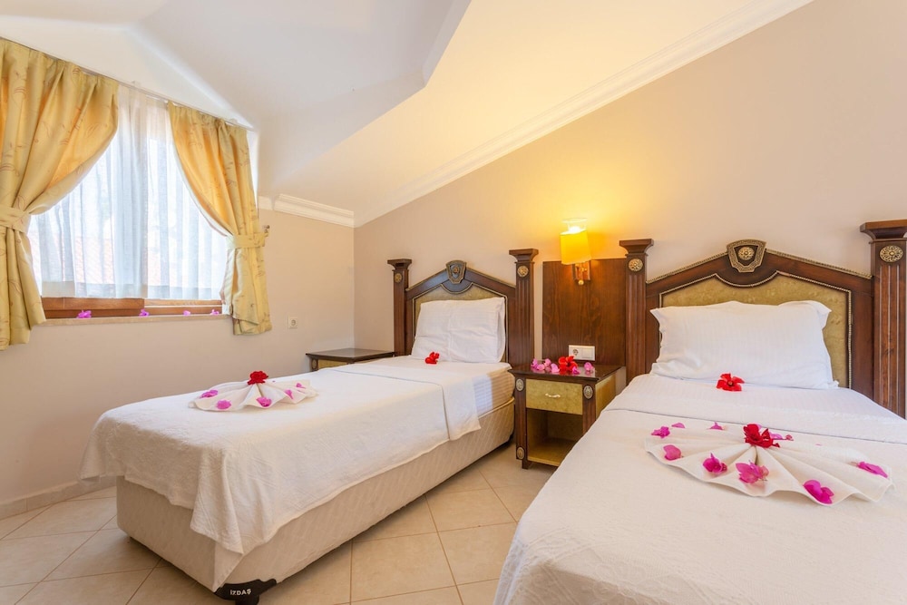 Villa Emel Paradise Private Pool A C Wifi Car Not Required Eco-friendly - 2232 view 5