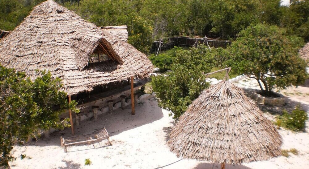 Mfumbwi Backpacker Lodge
