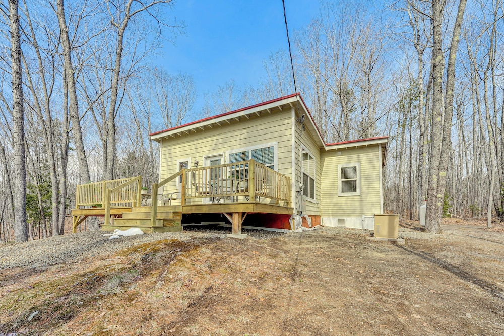 Private Dock & Deck: Tranquil Dam Pond Cottage!