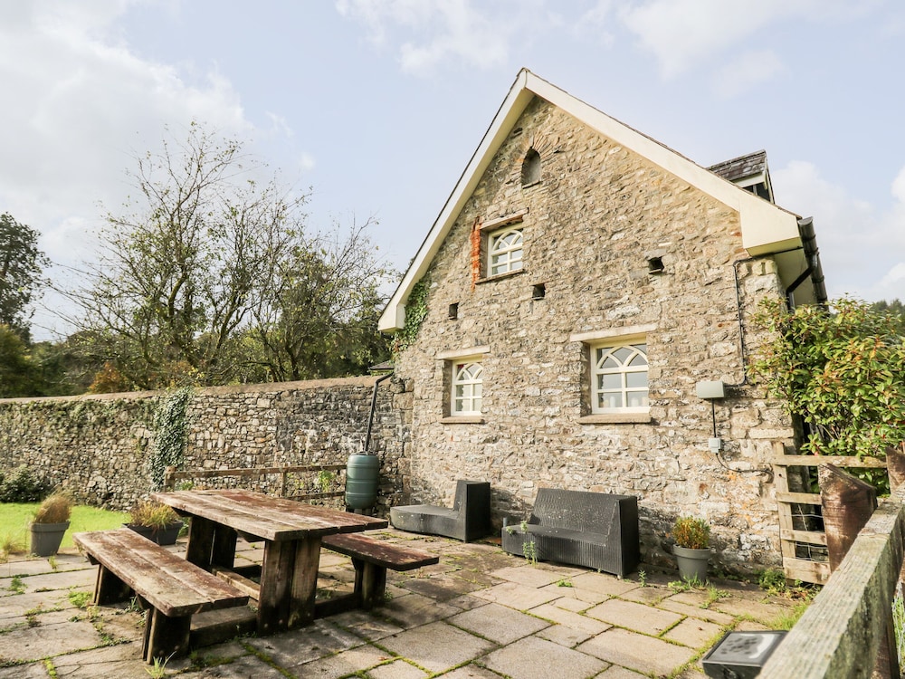 Heron House