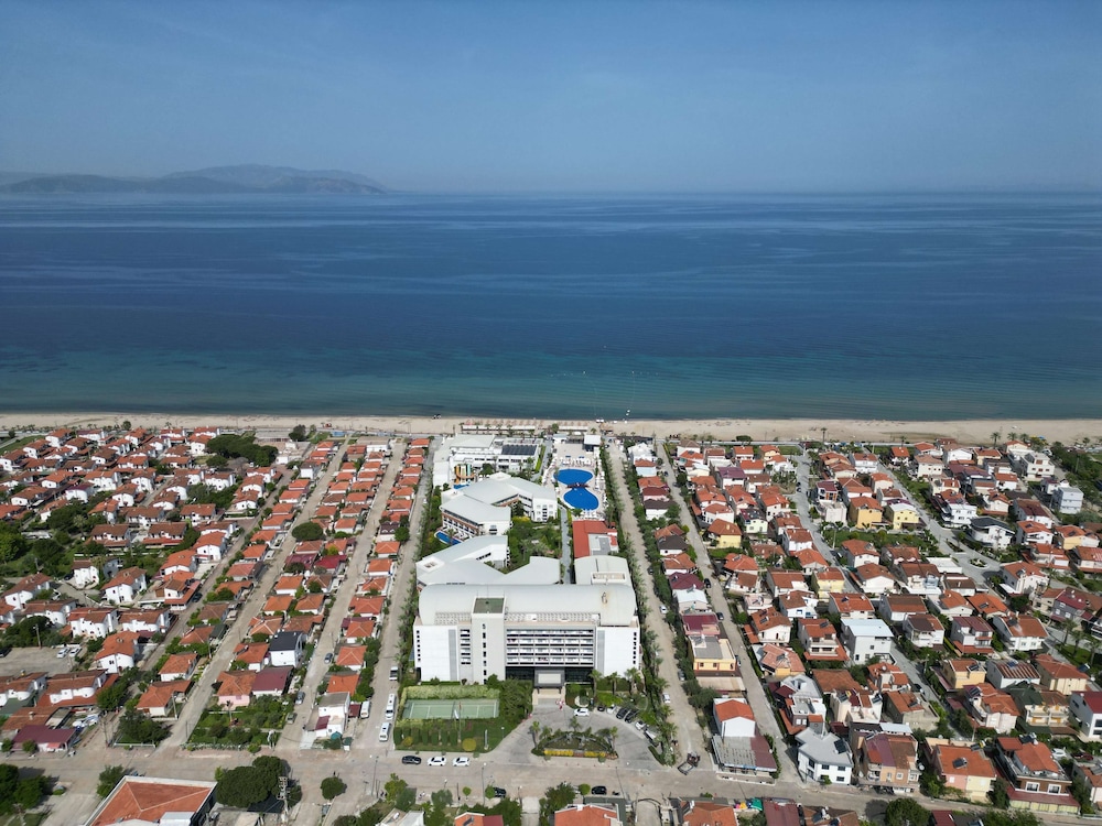 Palm Wings Beach Resort & Spa Kusadasi- All Inclusive