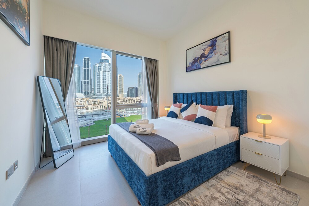 NYE Burj & Fountain View Luxury Fireworks Stay