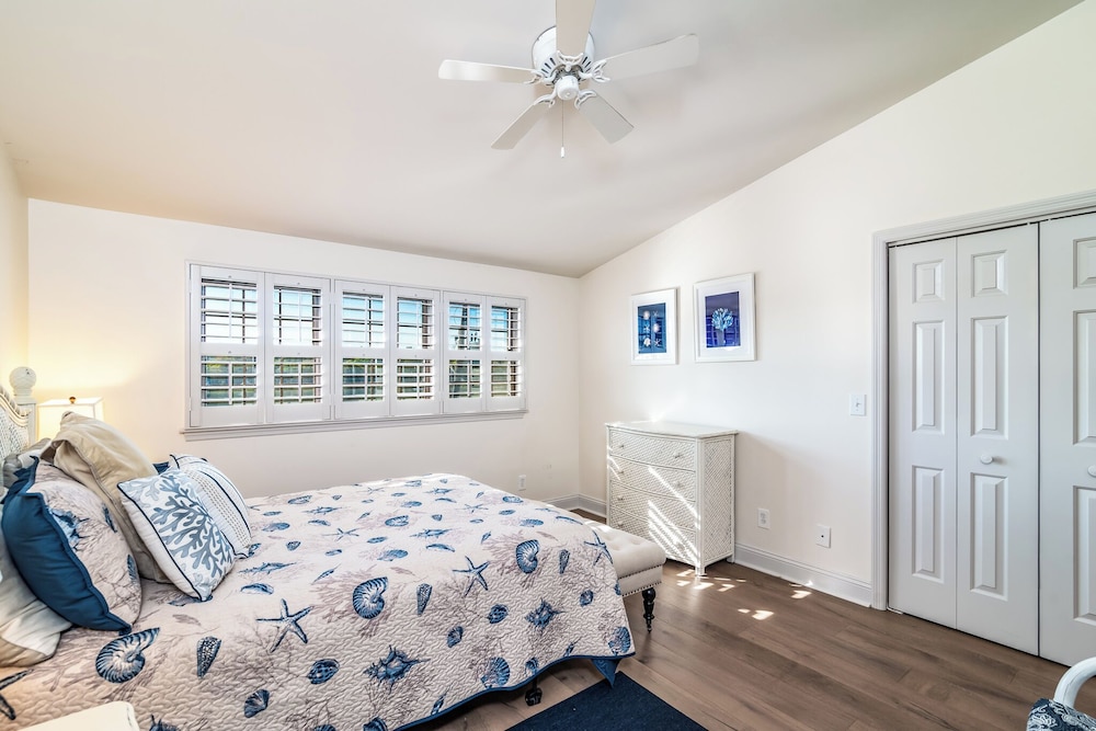 Lachicotte Vacation Rentals