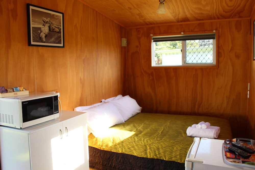 Urenui Beach Camp