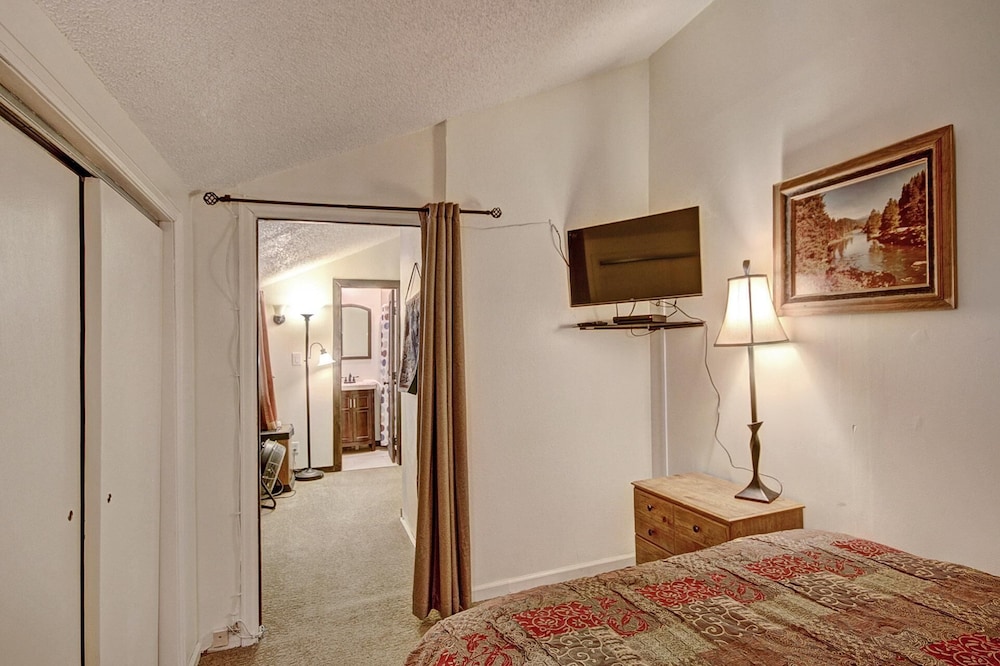 SkyRun - Vacation Condos in Copper Mountain Resort CO