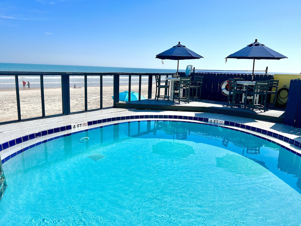 Symphony Beach Club