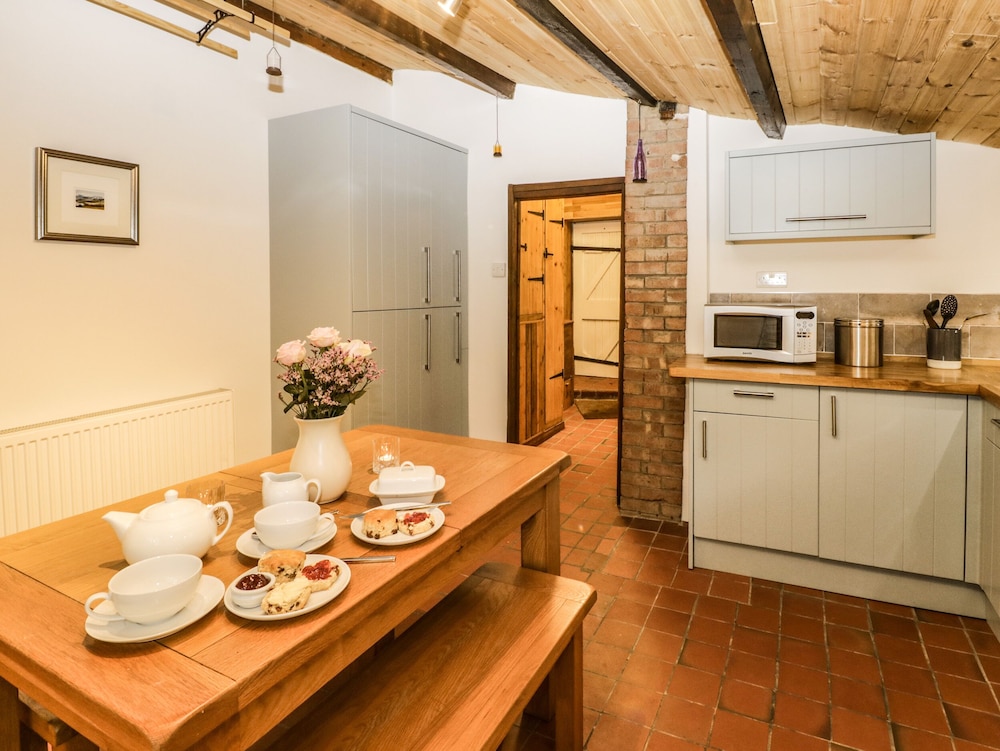 Wayside Cottage