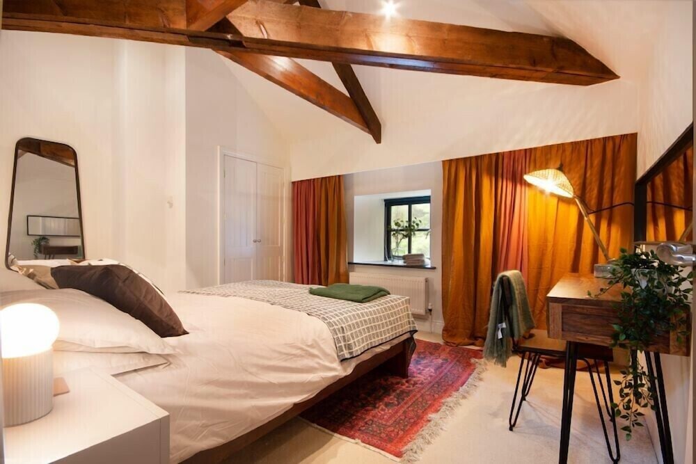 The Bolthole