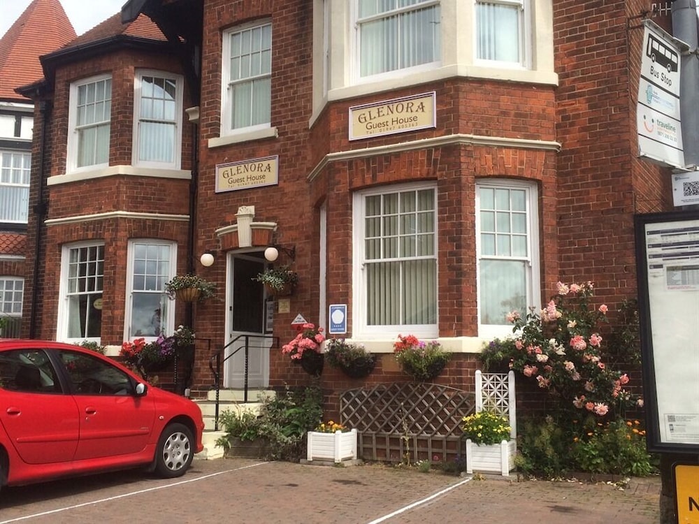 Glenora Guest House