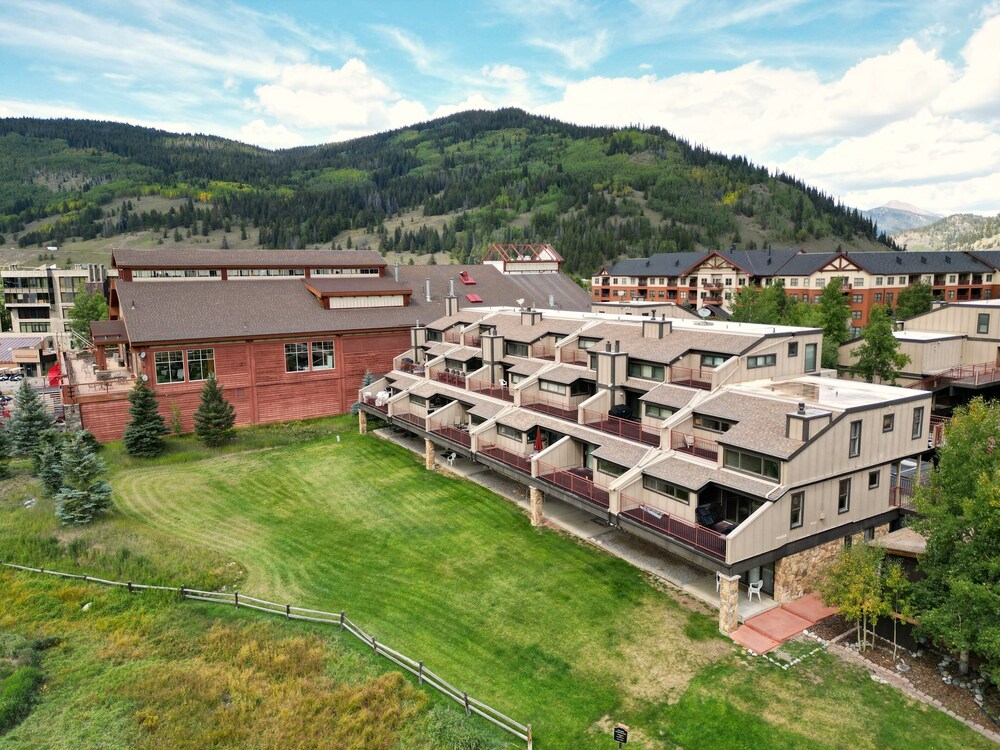 SkyRun Vacation Condos Copper Mountain Resort