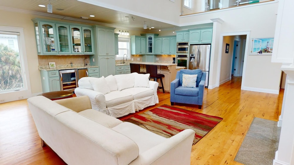 15 17th Street by Tybee Vacation Rentals