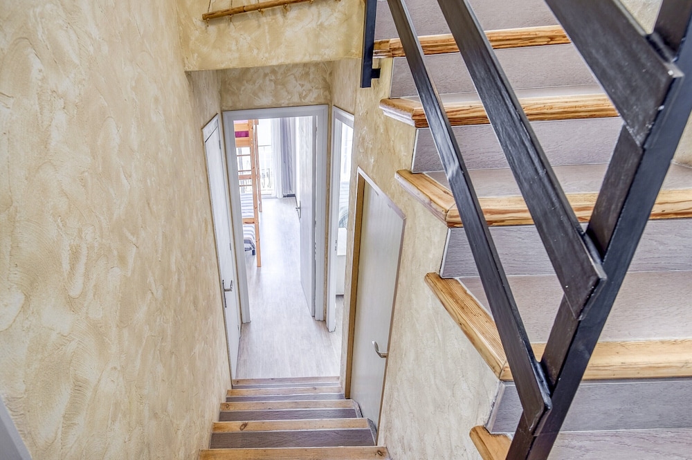 Apartment in Roses Near Platja Dels Palangrers