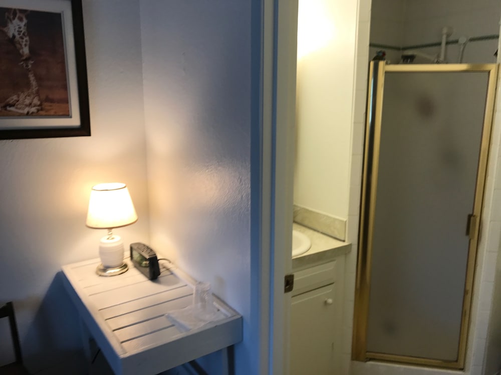 Alaska European Bed & Breakfast