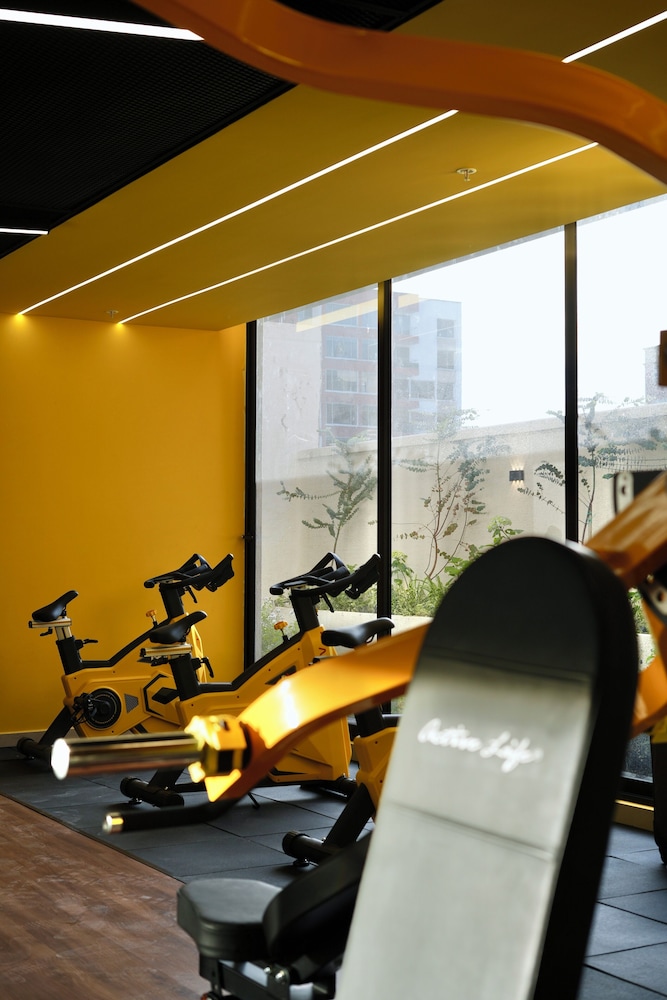ADN Apartments and Studios