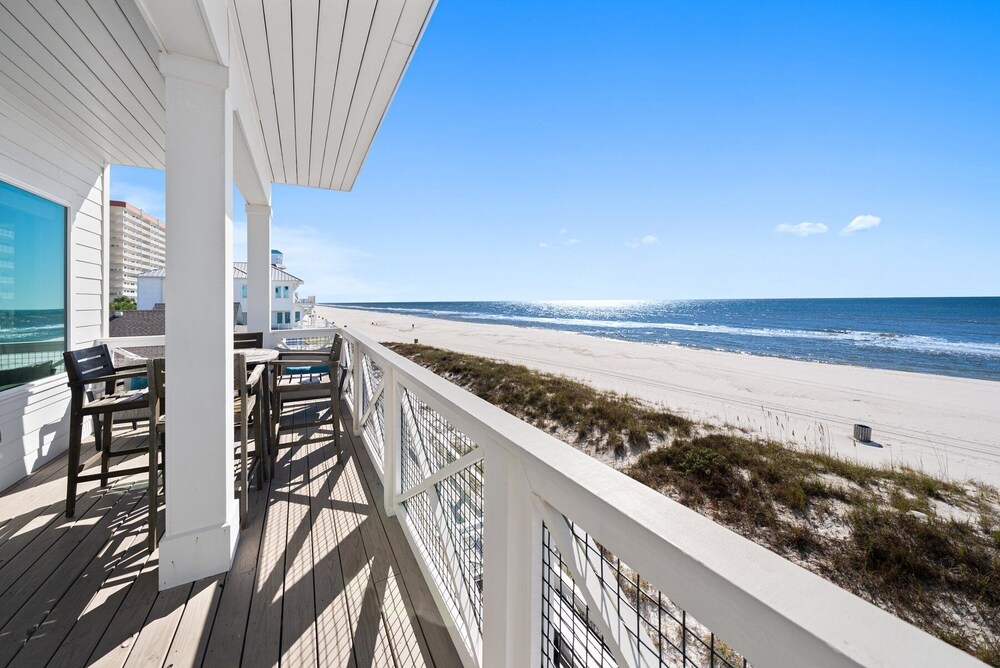 Joy By The Sea 5 Bedroom Home