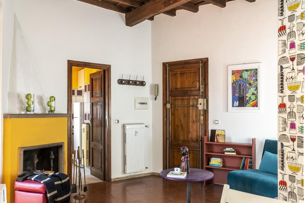 Chiara in Pantheon Apartment With Terrace