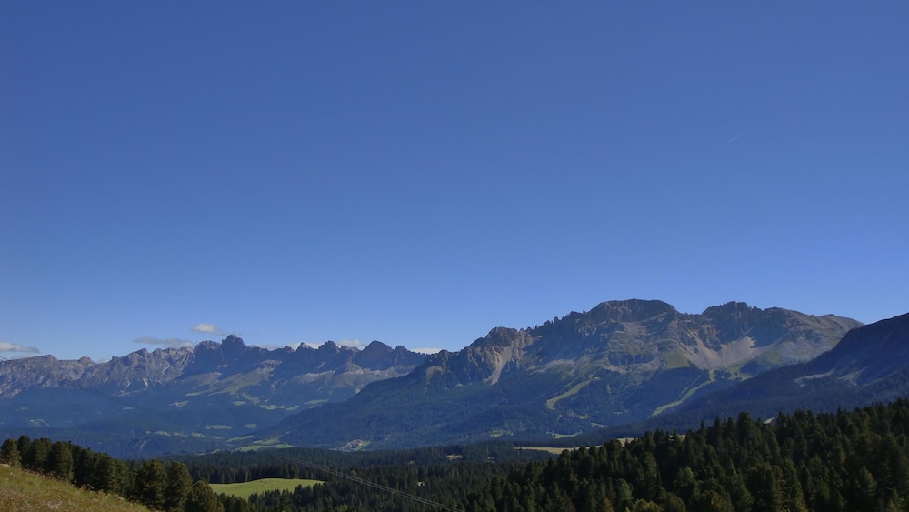 Berghotel Jochgrimm - Your hoome in the Dolomites