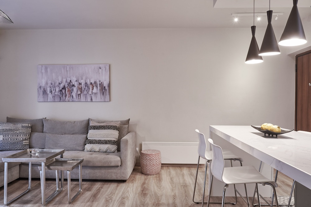 Charitos II Chic n modern 2BD Apt