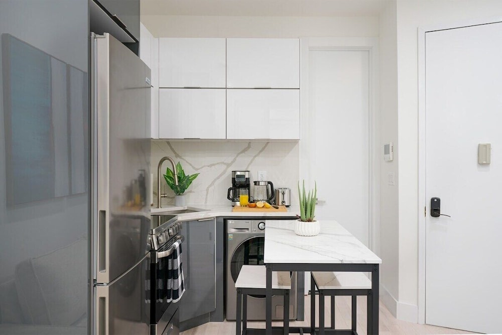 317 UES Apartments