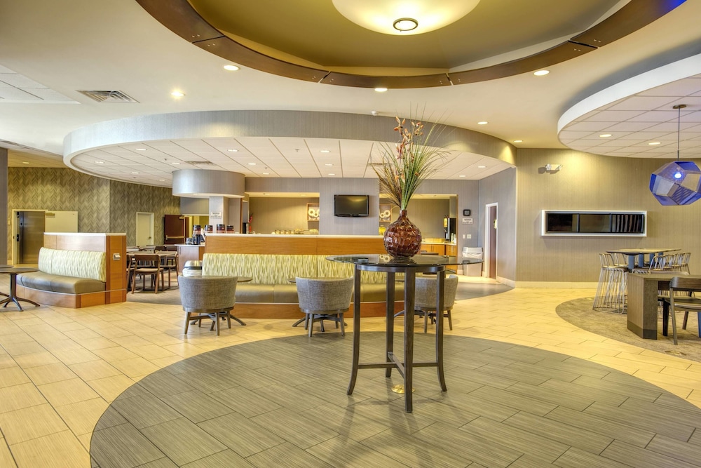 Lawrence Vacations - Springhill Suites by Marriott Lawrence - Property Image 32