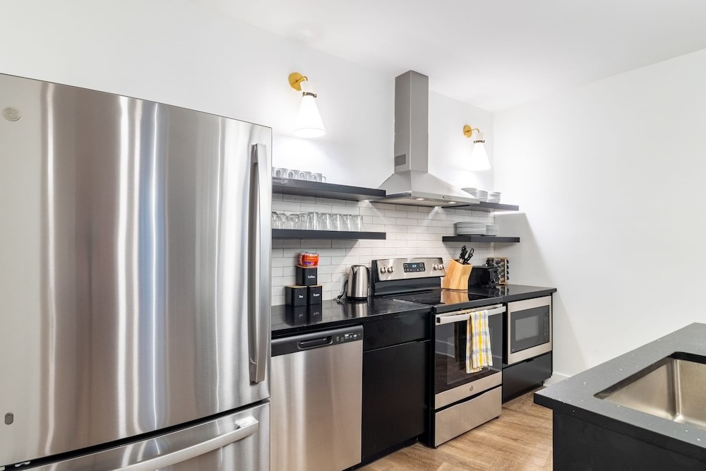 The Carter 306 by Avantstay Mins to Downtown
