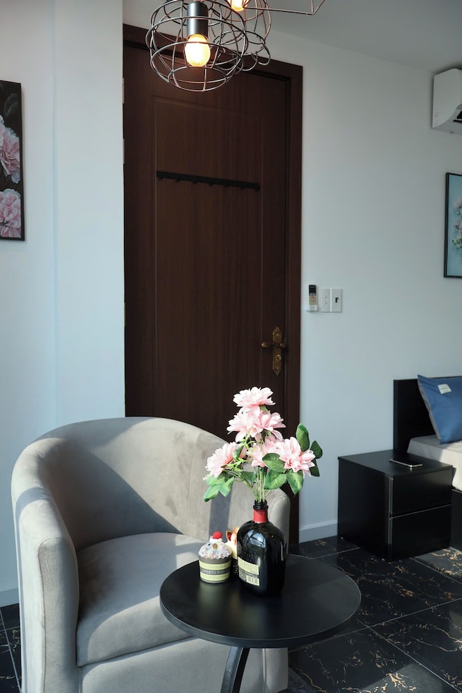 The Grand Diamond C Hotel