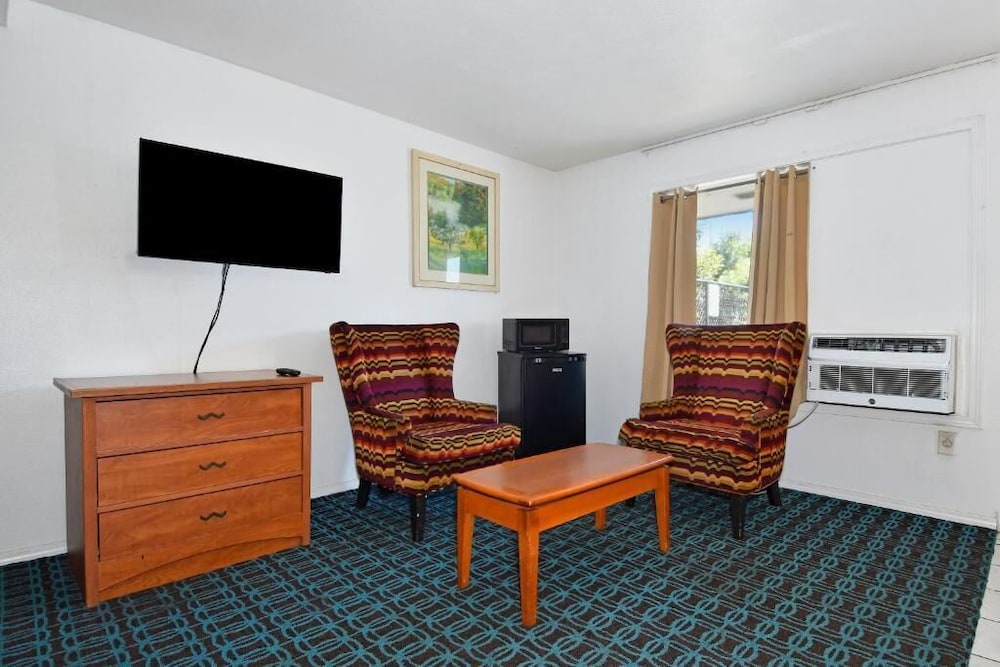 Budget Motel