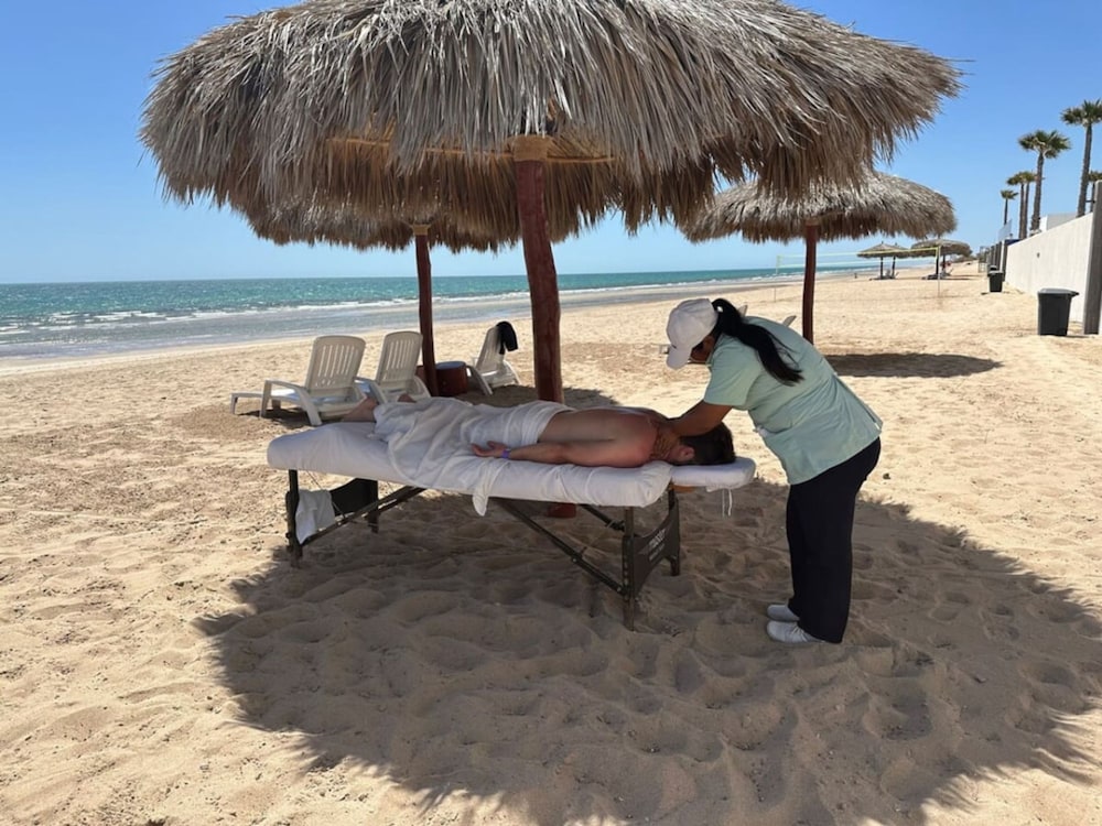 Ultimate Beach Escape 2-bedroom in Puerto Penasco