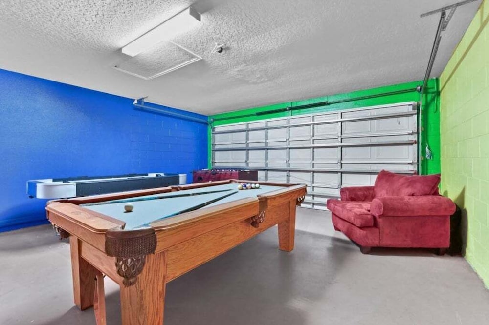 Cozy 4br Pool Home W/ Game Room Near Disney 4 Bedroom Villa