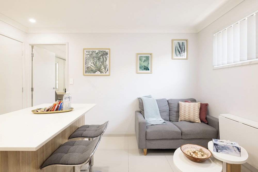 Smart Suites Self Check-in Apartments - 39 Freney