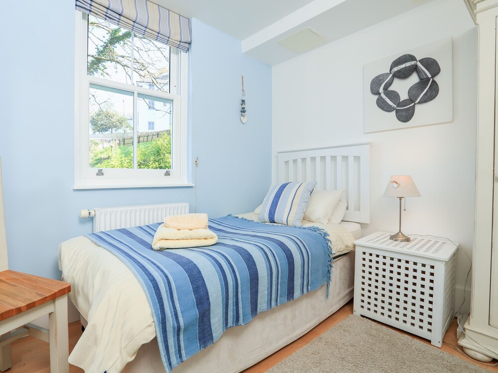 15 Combehaven view 2