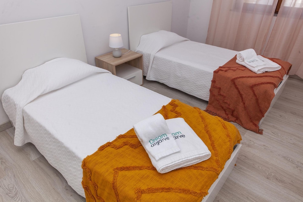 C09 - Portim o 3 Bed Holiday Apartment