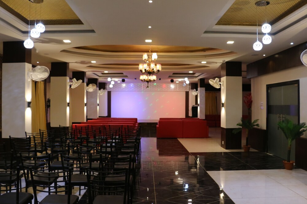 meeting & event spaces