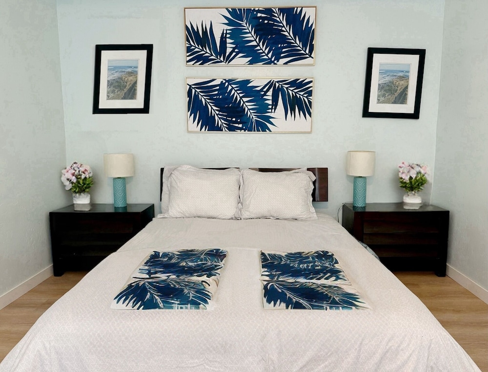 Charming 2BR Ocean Beach