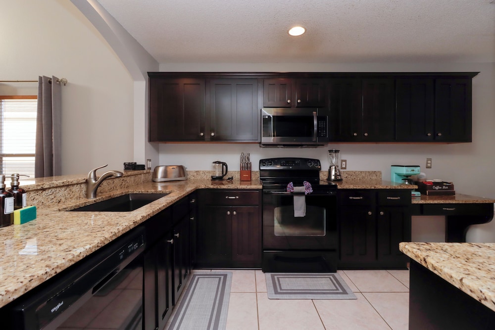Lakeview 6Br W/ Pool, Hot Tub & Near Theme Parks