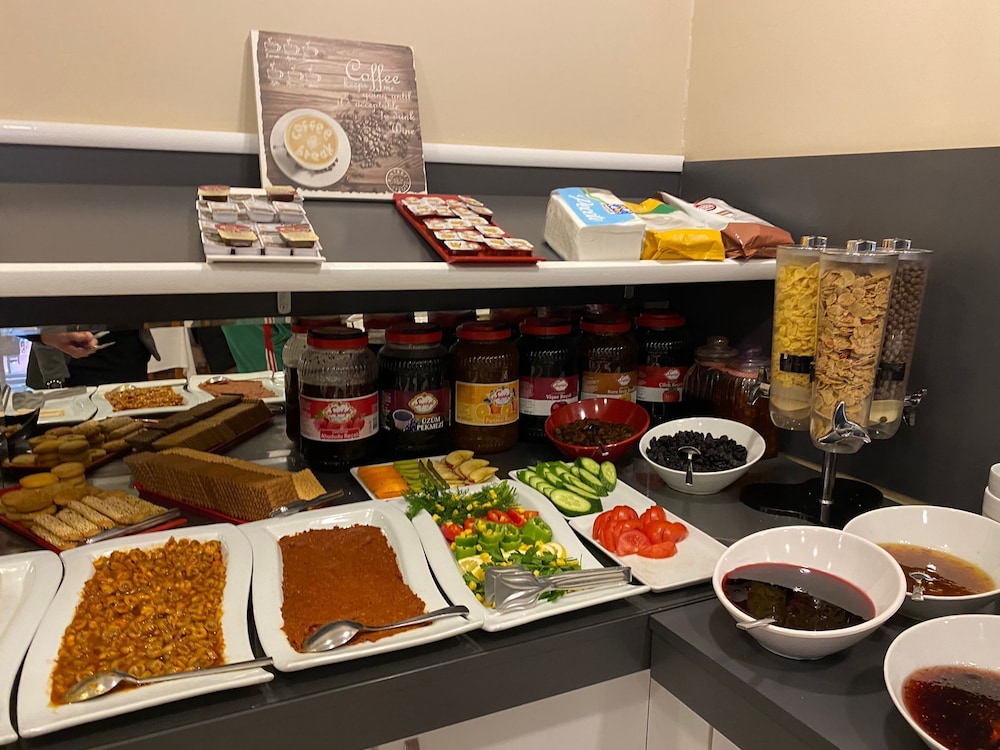 Magnaura House Otel - Image 34