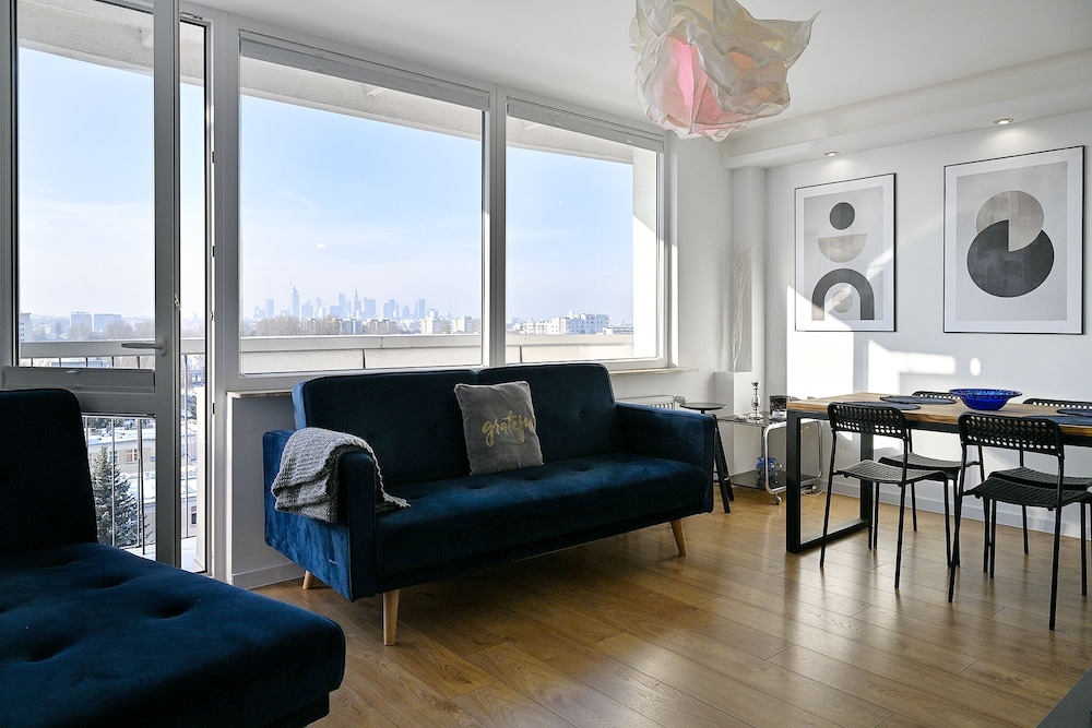 RentPlanet - Apartament na Saskiej Kępie view 3