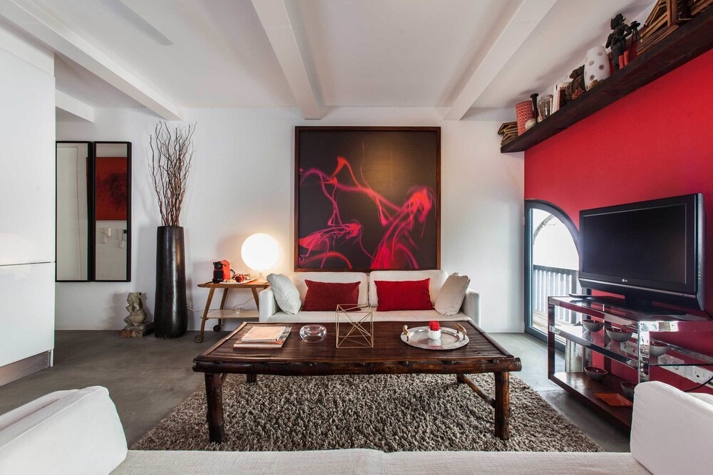 The Old Stables Chiado Apartments
