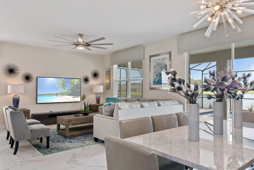 Home 9 Bed Pool Best Location Storey Lake
