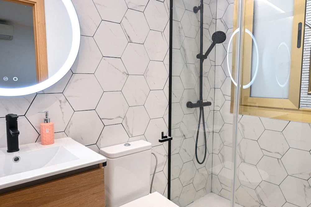 M Sil27 Bonito Apartamento de dos Dormitorios a