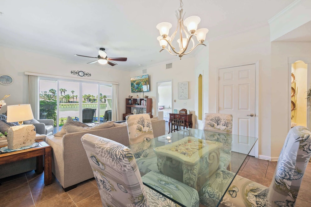 Beachfront Bliss: St. Augustine 2BD Luxury