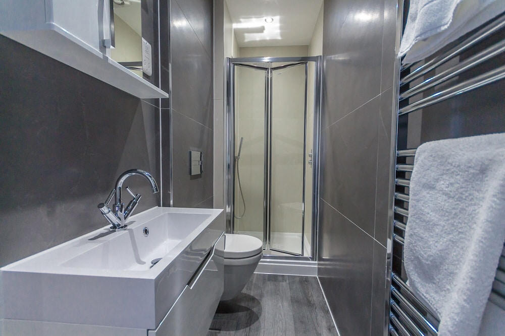 1 Bed- The Balmoral Suite