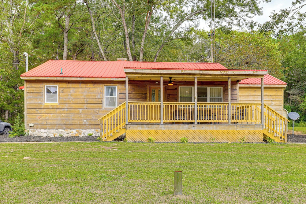 Dog-friendly Retreat Near Delaware Bay