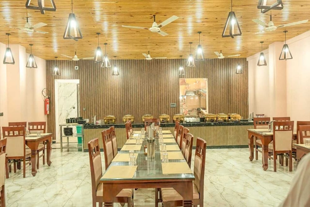 Delight The Lavish Loft Corbett
